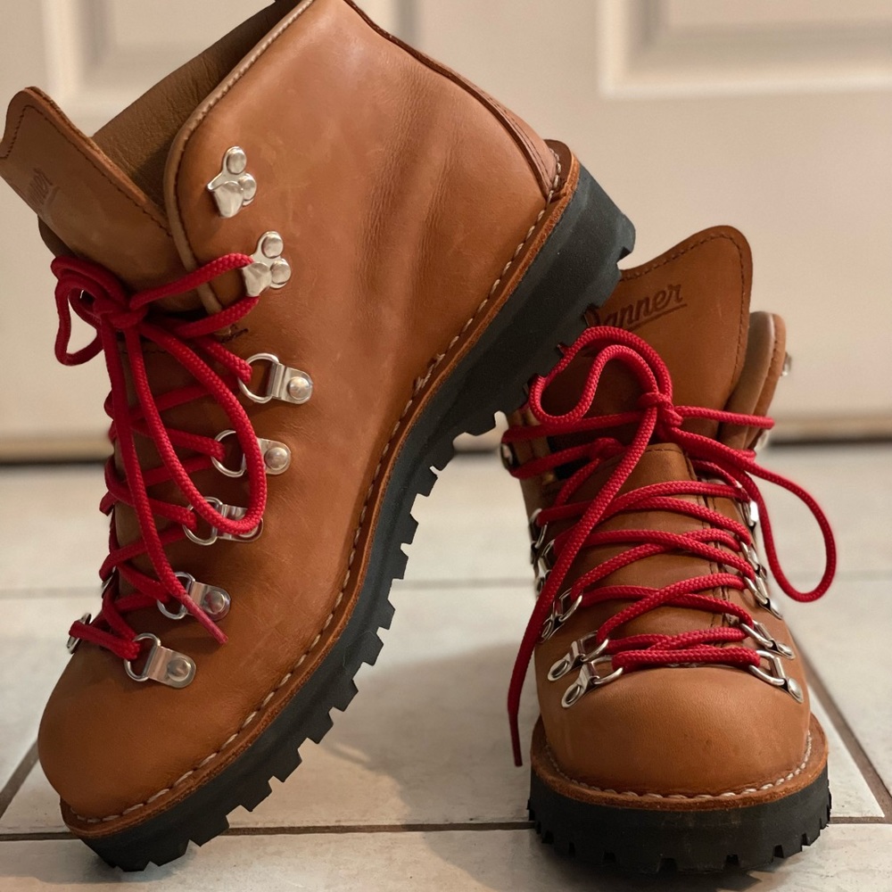 Women’s Danner Boots